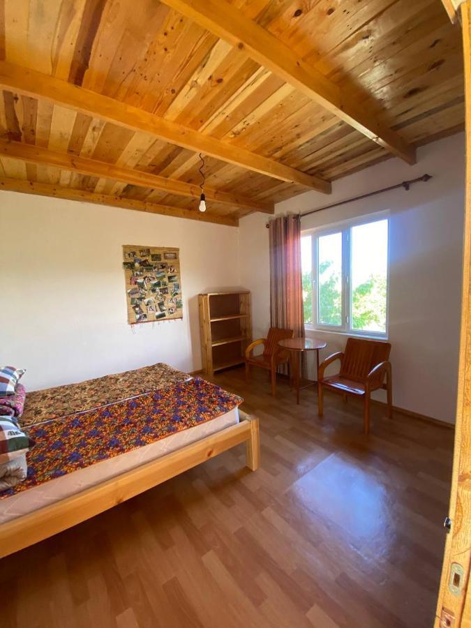Eldos-Ata Eco Hotel Tosor エクステリア 写真